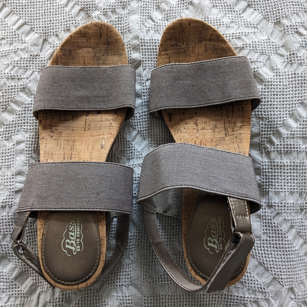 G.H. Bass & Co. Bass Laurie Tan Cork Wedges Women's Size 9.5